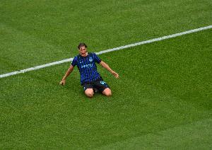 意媒：为了留下皮奥-埃斯波西托，国米拒绝了多达13家俱乐部报价