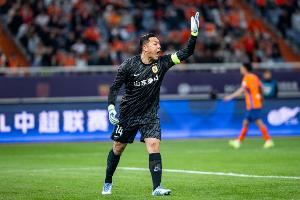 一竞技-鲁媒：克雷桑、高准翼、王大雷停赛，泰山队面临阵容不整的困扰